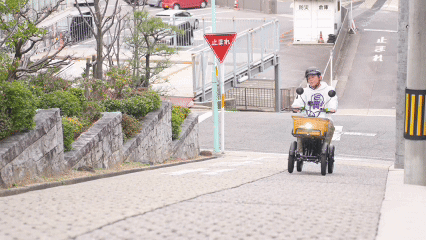 歩道走行の様子